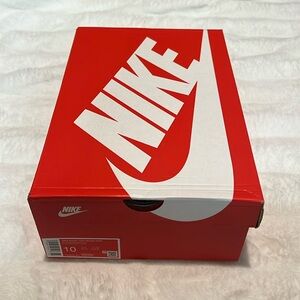 NIKE DUNK LOW RETRO PRM FB 8895601 Size 10MENS/ 11.5 WMNS